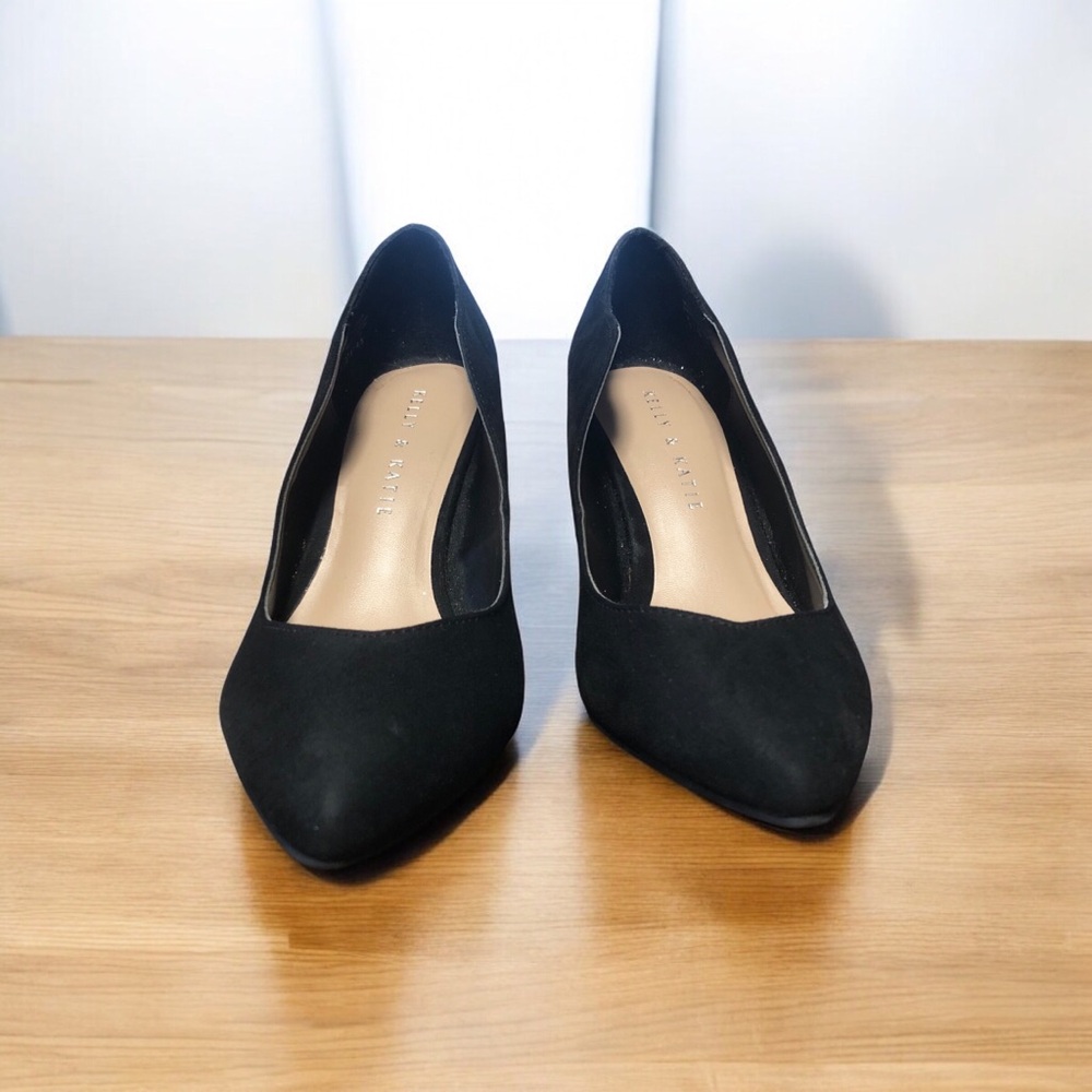 Used shoes - Picture 2 of 6